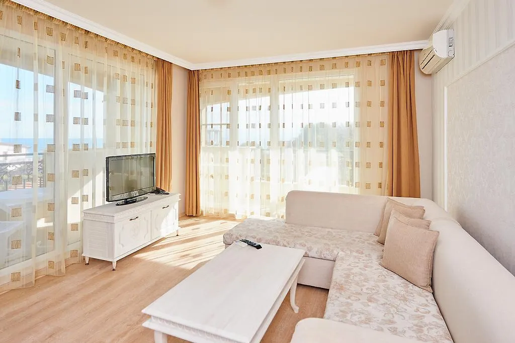 **** Apart-hotel Penelopa Palace Apart Hotel & Spa Pomorie Bulgária